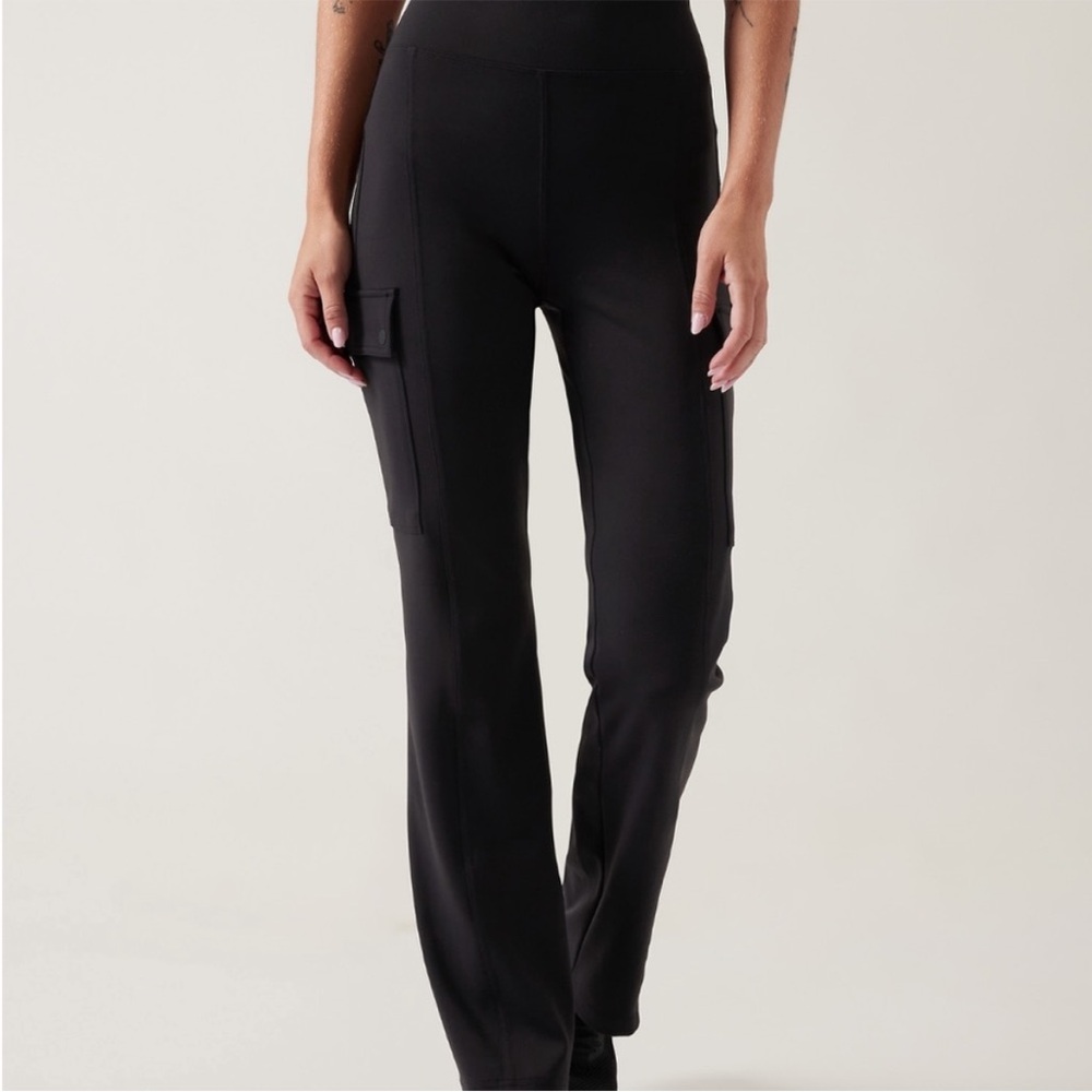 Athleta Delancey straight cargo pant